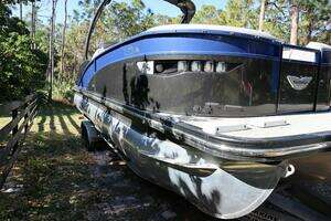 2021 Bennington RX25 Sport thumbnail 12