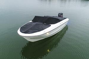 19ft Bayliner Yacht For Sale