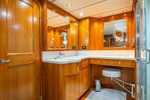 2009 Nordhavn 76 thumbnail 83