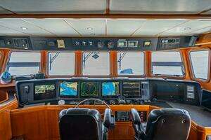 2009 Nordhavn 76 thumbnail 47