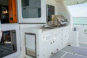 2009 Nordhavn 76 thumbnail 58