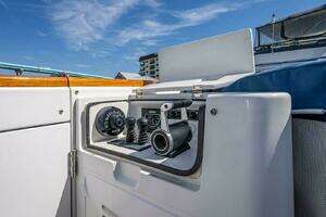 2009 Nordhavn 76 thumbnail 80