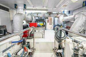 2009 Nordhavn 76 thumbnail 84