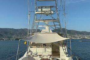2004 Cabo 45 Express Los Suenos Edition thumbnail 25