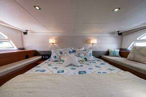 2014 Beneteau Gran Turismo 44 thumbnail 22