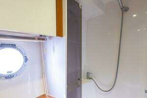 2014 Beneteau Gran Turismo 44 thumbnail 24