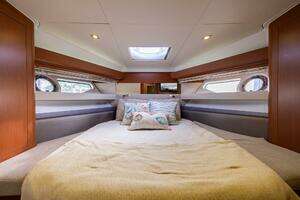 2014 Beneteau Gran Turismo 44 thumbnail 26