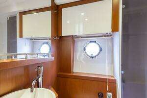 2014 Beneteau Gran Turismo 44 thumbnail 23
