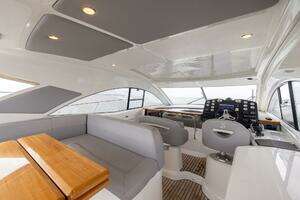 2014 Beneteau Gran Turismo 44 thumbnail 8