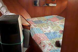 1990 Jefferson 43 Sundeck thumbnail 27