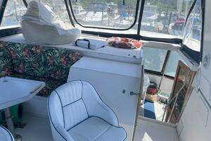 1990 Jefferson 43 Sundeck thumbnail 18