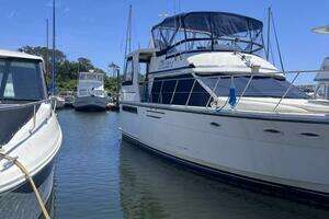 1990 Jefferson 43 Sundeck thumbnail 2