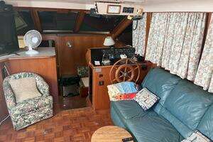 1990 Jefferson 43 Sundeck thumbnail 22