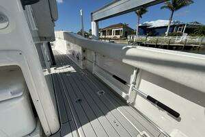32ft Sea Fox Yacht For Sale