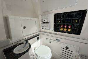 32ft Sea Fox Yacht For Sale