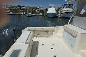 2013 Pursuit 345 Offshore thumbnail 17