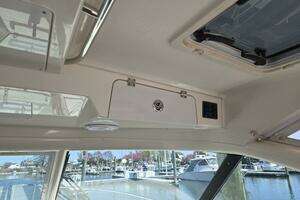 2013 Pursuit 345 Offshore thumbnail 7
