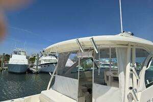 2013 Pursuit 345 Offshore thumbnail 13