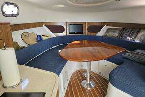 2013 Pursuit 345 Offshore thumbnail 4