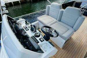 2019 Sealine F430 thumbnail 21