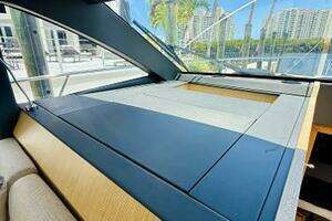 2019 Sealine F430 thumbnail 57