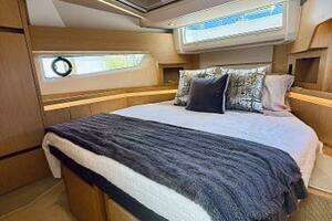 2019 Sealine F430 thumbnail 30