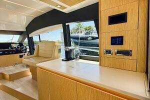 2019 Sealine F430 thumbnail 47