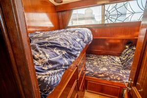 Hattrick 61ft Hatteras Yacht For Sale
