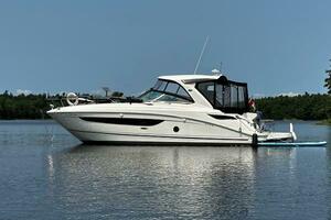 FOGO 35ft Sea Ray Yacht For Sale