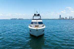 2023 Ferretti Yachts 670 thumbnail 15