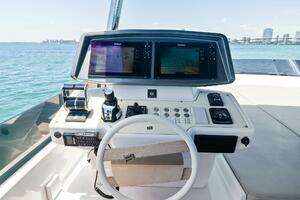2023 Ferretti Yachts 670 thumbnail 42