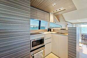 2023 Ferretti Yachts 670 thumbnail 70