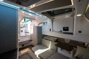2025 Axopar Cross Cabin thumbnail 56