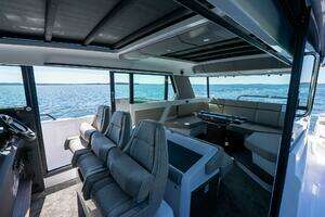 2025 Axopar Cross Cabin thumbnail 35