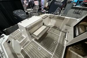 25ft Cutwater Yacht For Sale