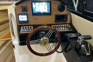 25ft Cutwater Yacht For Sale
