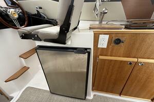25ft Cutwater Yacht For Sale