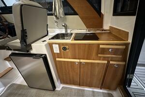 25ft Cutwater Yacht For Sale
