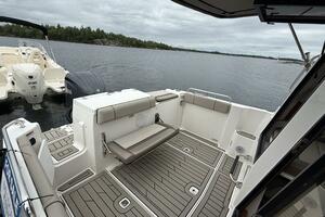 25ft Cutwater Yacht For Sale