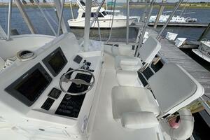 2005 Luhrs 41 Convertible 