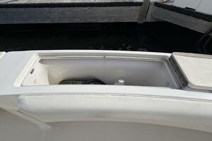 2005 Luhrs 41 Convertible 