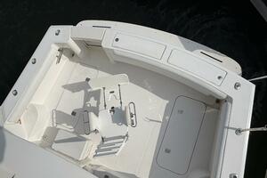 2005 Luhrs 41 Convertible 