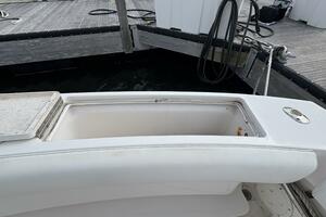 2005 Luhrs 41 Convertible 