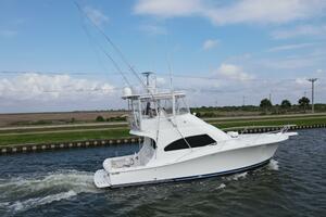 2005 Luhrs 41 Convertible 