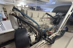 2005 Luhrs 41 Convertible 