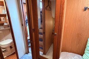 2005 Luhrs 41 Convertible 