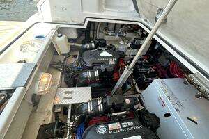 Earl s Dream 33ft Regal Yacht For Sale