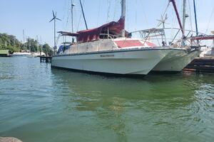 Moonshine 36ft Catalac Yacht For Sale