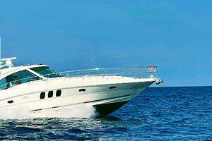  2007 Sea Ray 48 Sundancer Yacht For Sale in Holland MI