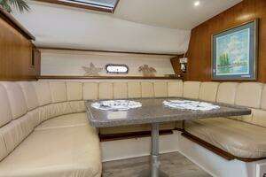 1997 Carver 445 Aft Cabin thumbnail 7